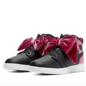 Jordan 1 Mid Bow Black Noble Red GS Sneakers